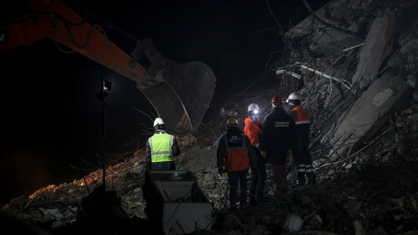 Волонтёры из Башкирии спасли из-под завалов в Турции семью из трёх человек