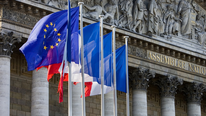 Во Франции прошли акции протеста против НАТО и участия Парижа в конфликте на Украине