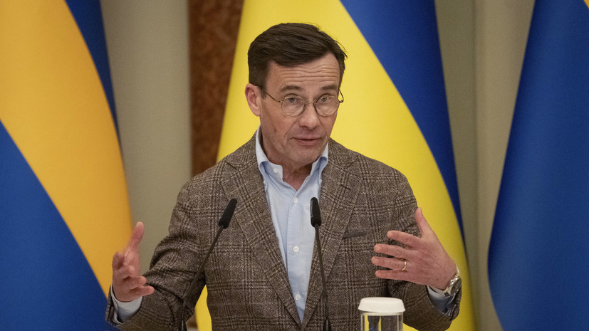 Премьер Швеции Кристерссон не исключил поставку истребителей Украине
