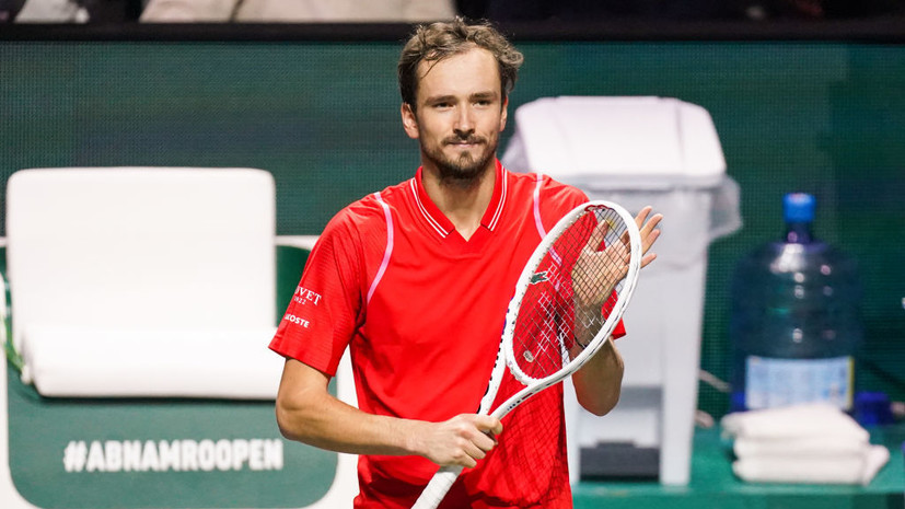 Ольховский считает, что Медведев показал солидную игру в матче с Оже-Альяссимом