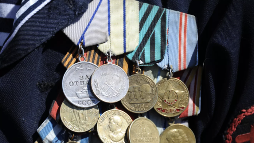 В Оренбургской области провели мини-концерт для ветерана Великой Отечественной войны