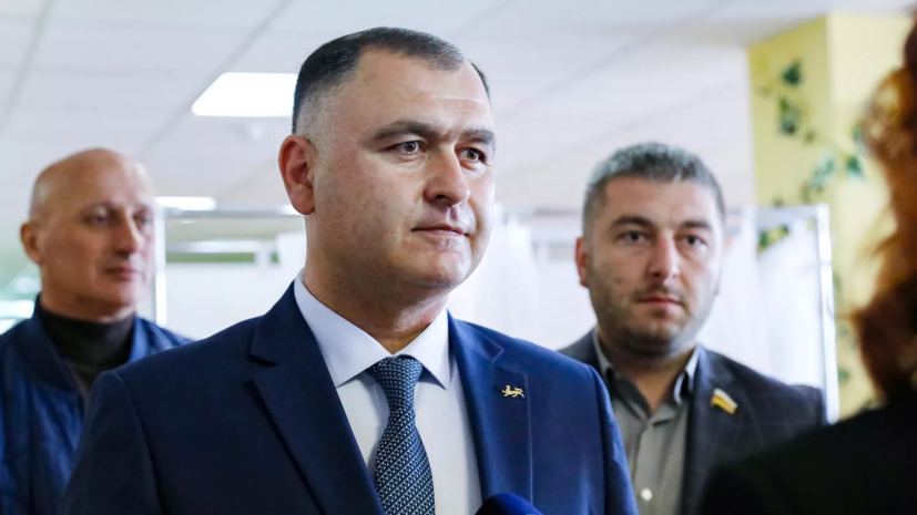 Состояние заболевшего коронавирусом главы Южной Осетии стабильное