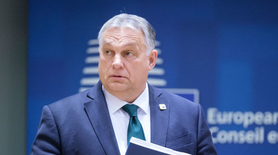 Орбан: Венгрия будет поддерживать экономические отношения с Россией