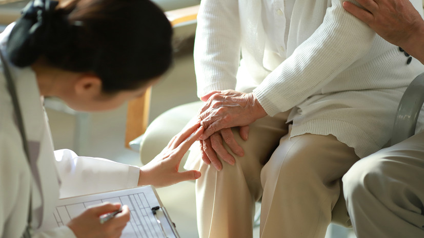 Врач Устинов рассказал о причинах снижения иммунитета у пожилых людей