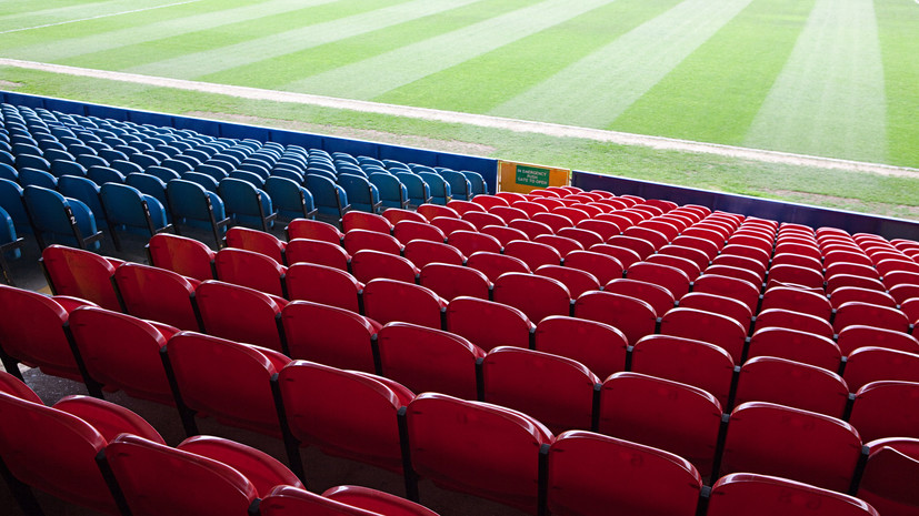 Директор «Волги» заявил, что губернатор Ульяновской области взял на контроль инцидент с бананом на матче Кубка России