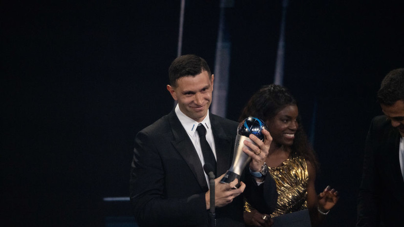 Мартинес: поблагодарил Месси за то, что он сделал меня чемпионом мира