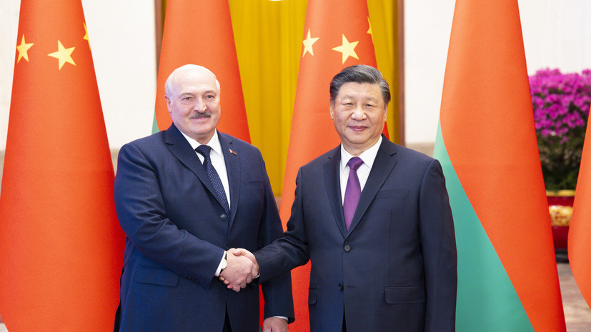 Лукашенко и Си Цзиньпин обсудили объединение усилий ради мирных переговоров по Украине