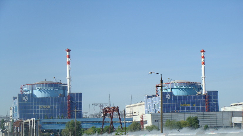 Зеленский поручил усилить защиту энергообъектов Украины
