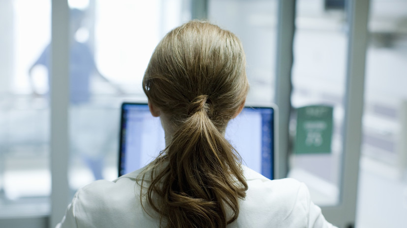 Нижегородские медицинские работники получили награды в преддверии 8 Марта