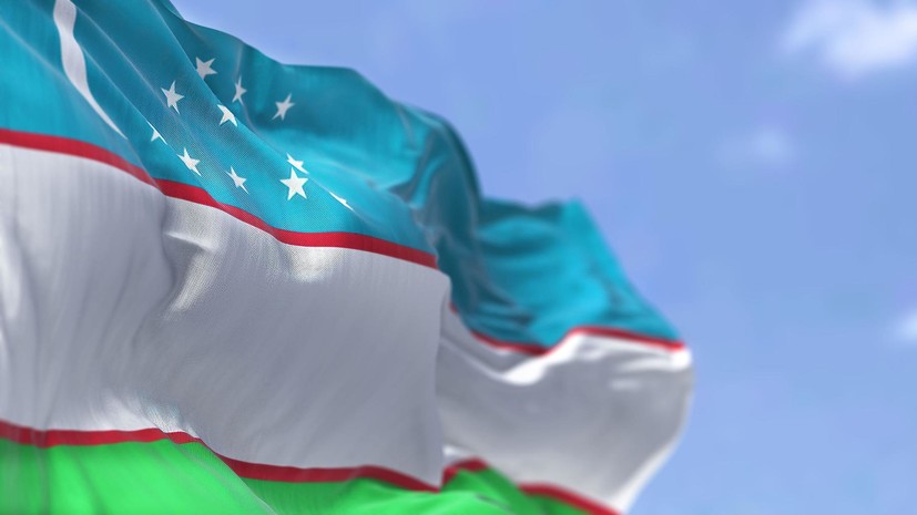 Парламент Узбекистана назначил референдум о новой Конституции на 30 апреля