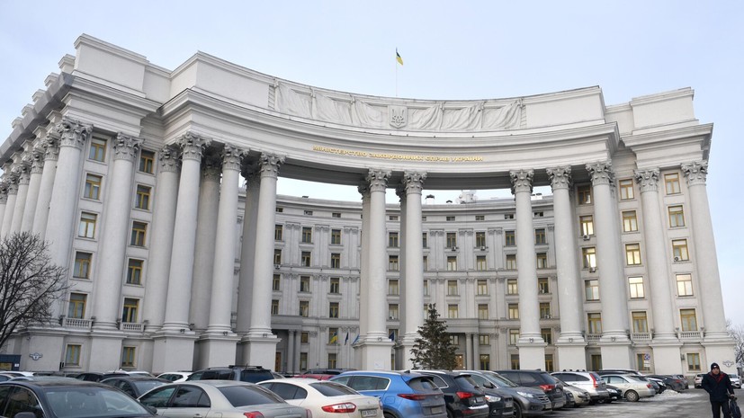 В МИД Украины заявили, что не рассчитывают на поставки истребителей в ближайшее время