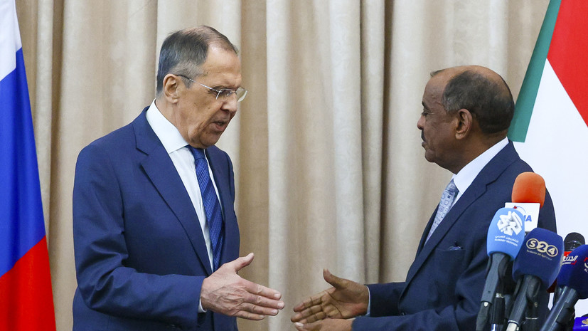 Посол Сиррадж назвал визит Лаврова в Судан важным событием двусторонних отношений