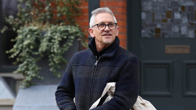 Руководство BBC обсудило с Линекером ситуацию с его отстранением от эфира