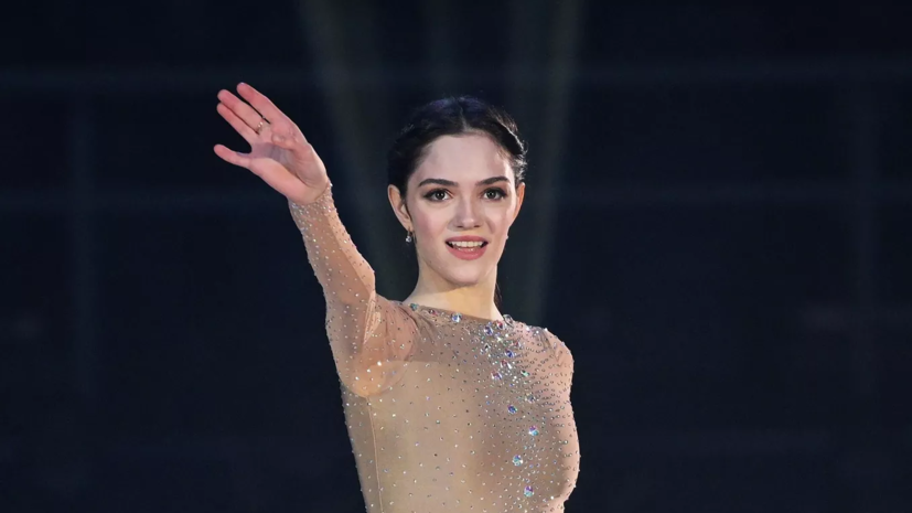 Медведева — о платье для новой программы: его эскиз создал искусственный интеллект