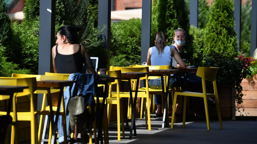 В Москве откроют сезон летних кафе с 1 апреля