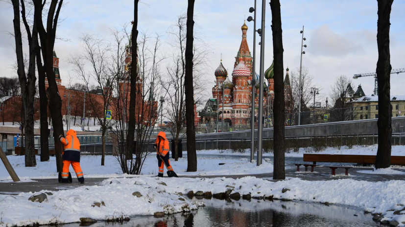Синоптик Шувалов заявил, что снег в Москве растает 5—10 апреля