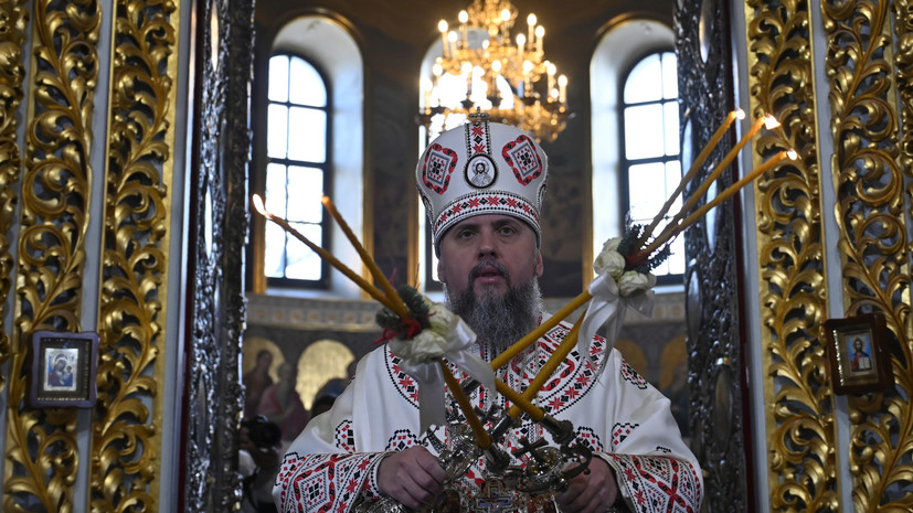 Экс-премьер Украины Азаров: лицемерие Запада в отношении канонической УПЦ зашкаливает