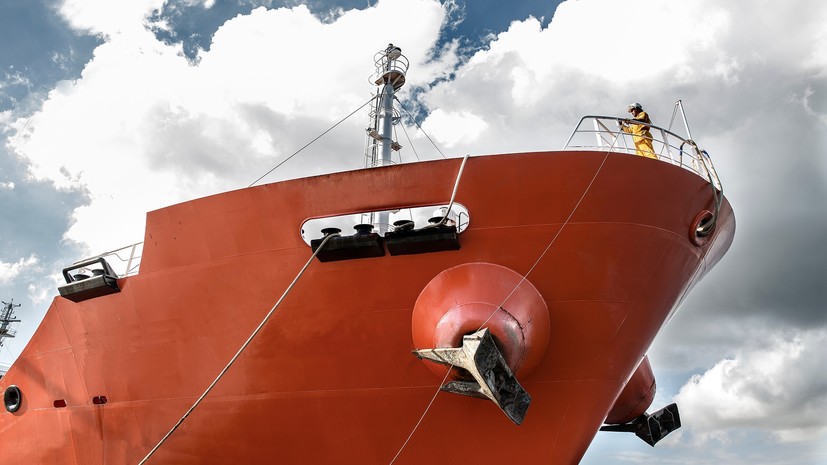 Bloomberg: США используют супертанкеры для экспорта нефти в Европу