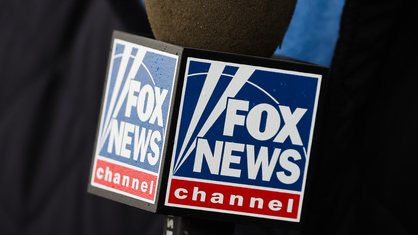 Ведущий Fox News Карлсон обвинил власти США в желании развязать войну с Россией