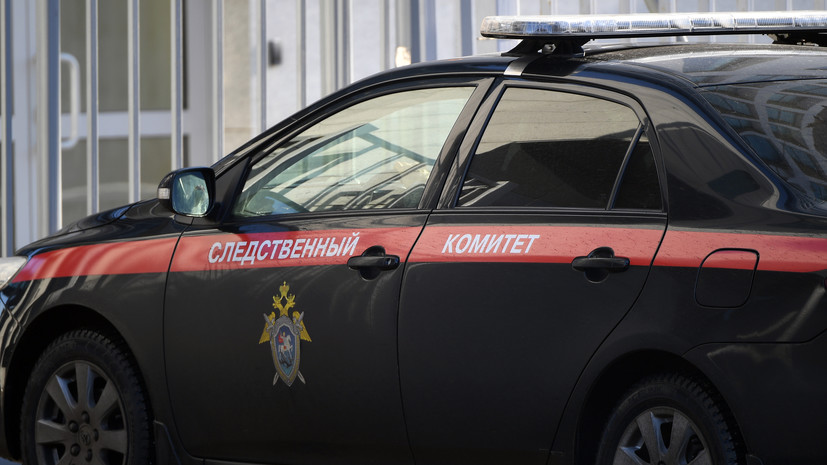 СК расследует смерть мужчины и женщины, тела которых нашли в квартире в Екатеринбурге