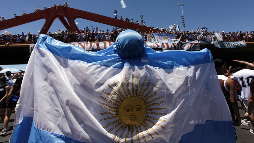Более 1 млн болельщиков пытались приобрести билеты на первый матч сборной Аргентины в статусе чемпиона мира