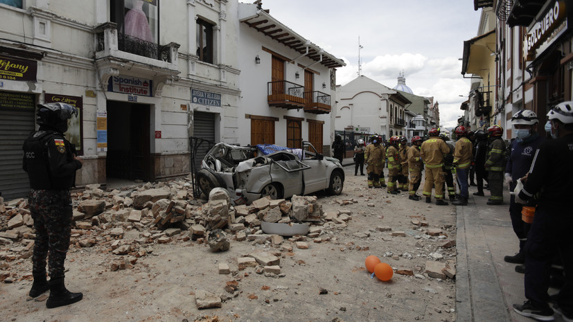 Число жертв землетрясения в Эквадоре выросло до четырёх