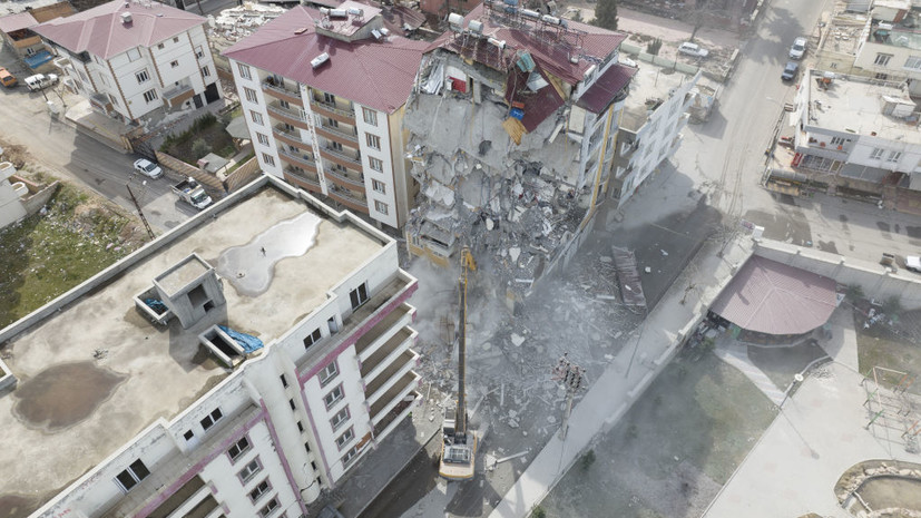 Число жертв землетрясений в Турции превысило 50 тысяч