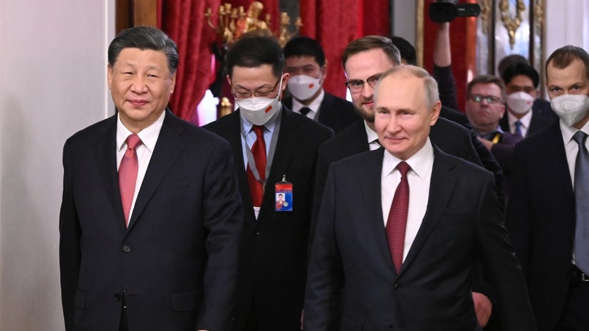 В Кремле начались переговоры Путина и Си Цзиньпина в расширенном составе