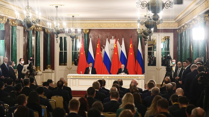 Россия и КНР назвали ответственный диалог путём урегулирования кризиса на Украине