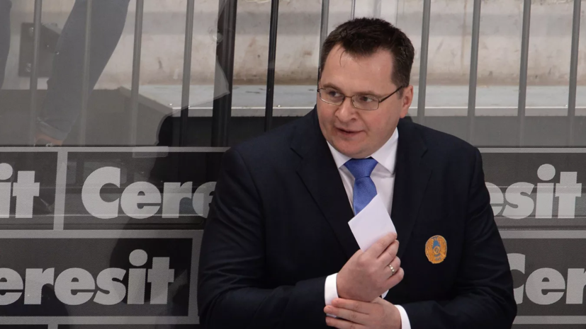 Назаров заявил, что массовый отъезд хоккеистов в НХЛ поможет России вернуться на ЧМ