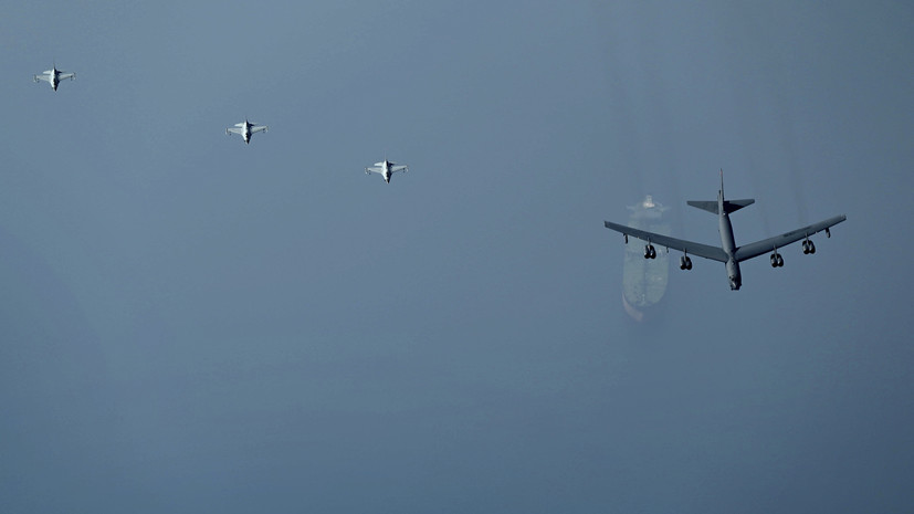 ВС Греции и американский стратегический бомбардировщик B-52 провели совместное обучение