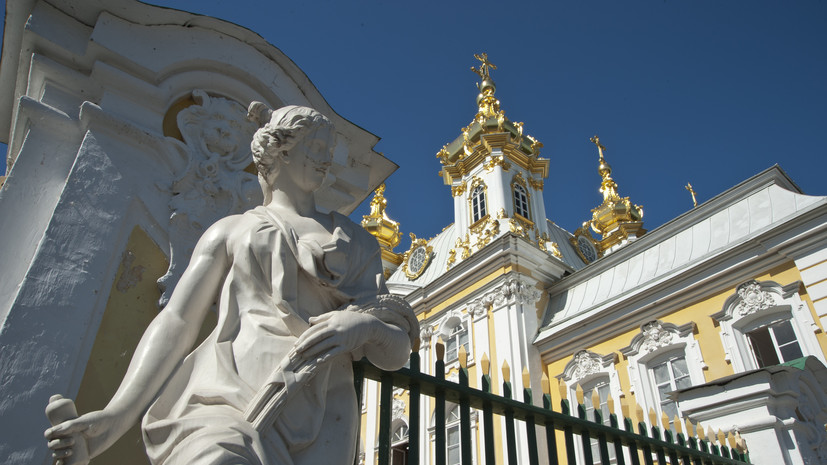 Сезон фонтанов в Петергофе откроется 22 апреля