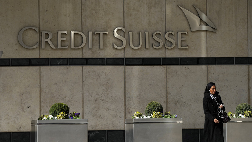В парламенте Швейцарии начали расследование выкупа банка Credit Suisse его конкурентом UBS
