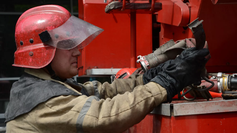 Открытое горение на складе целлюлозы в Ростовской области ликвидировано