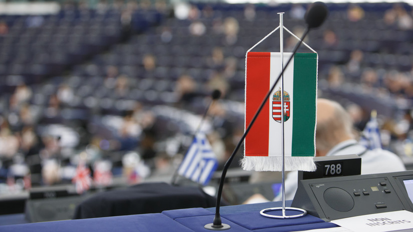 Bloomberg: Венгрия заблокировала совместное заявление ЕС об ордере МУС в отношении Путина