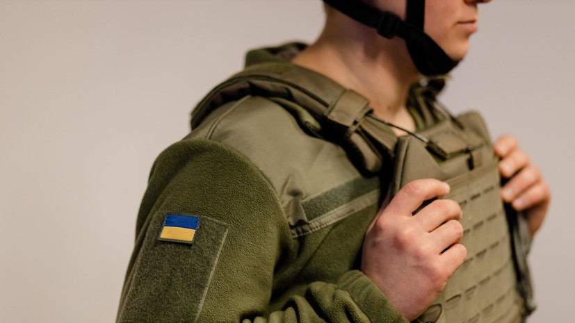 РИА Новости: Киев отправляет на сложные участки фронта военных из русскоязычных областей