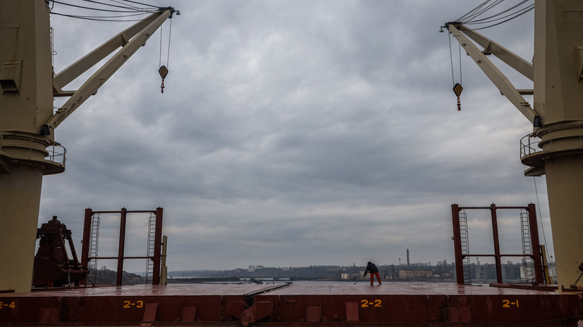 «СТРАНА.ua»: в Одесской области во время шторма взорвалась морская мина