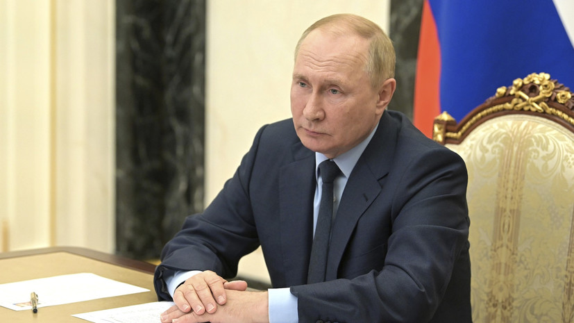 Путин назвал завистниками тех, кто предрекает России зависимость от Китая