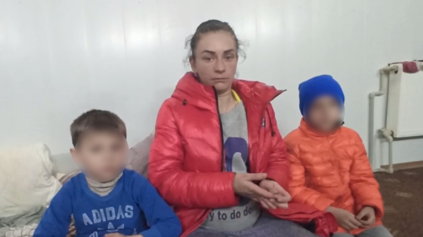 «Снаряд попадает в школу, а там убежище с детками»: жительницы Рубежного — о том, как украинские военные жгли их город