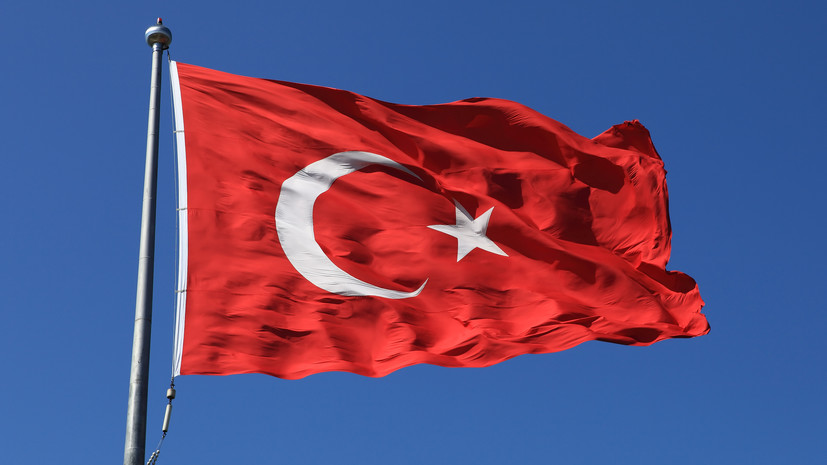В МИД Турции вызвали посла Дании из-за акций в отношении Корана и турецкого флага