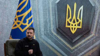 Express: Зеленский опасается падения группировки ВСУ под Артёмовском