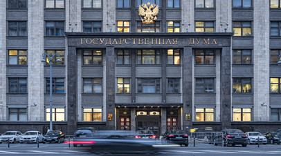 Госдума приняла поправки об уголовной ответственности за фейки о добровольцах