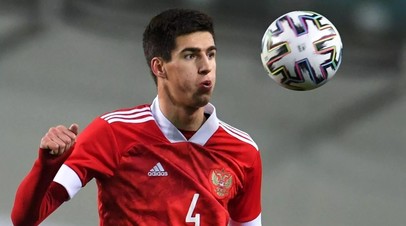 Комличенко считает, что сборной России по футболу не хватает сыгранности