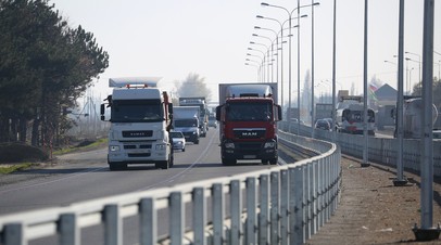 Первые фуры начали пропускать в направлении Москвы по трассе М-4 Дон под Ростовом