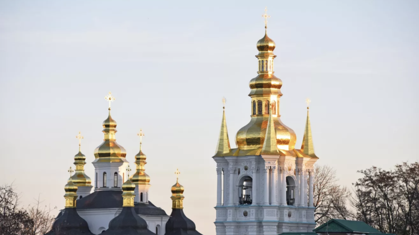 УПЦ: один из глумившихся над певчей Киевской лавры госпитализирован без признаков жизни