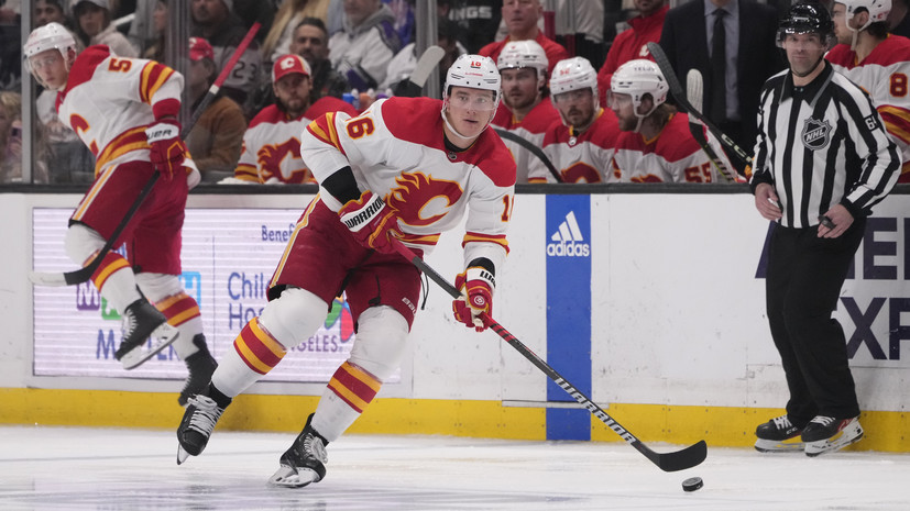 Шайба Задорова помогла «Калгари» обыграть «Анахайм»