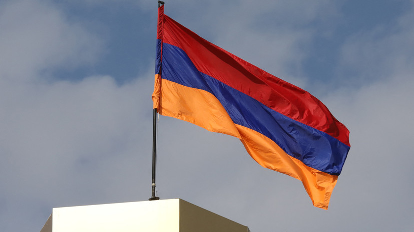 В Ереване проходит митинг с требованием отставки Пашиняна