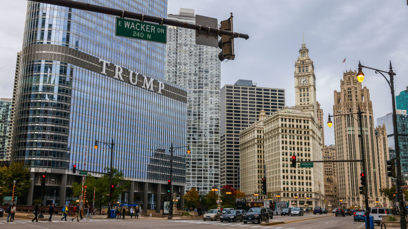 Chicago Sun-Times: вооружённая женщина вошла в небоскрёб Trump Tower в Чикаго