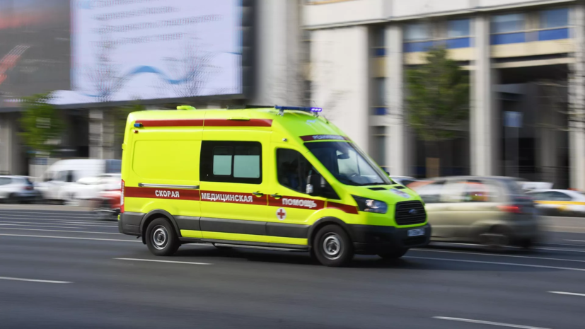 В центре Москвы грузовик насмерть сбил мужчину на переходе