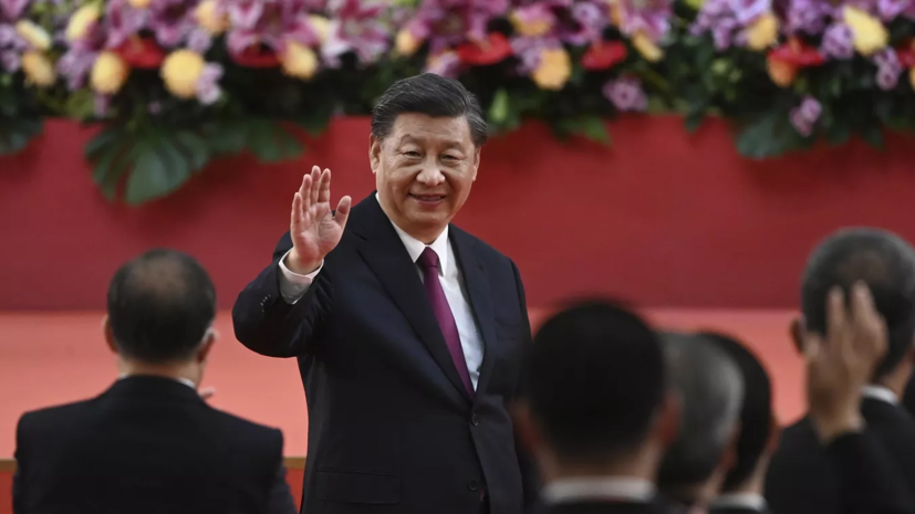 Глава ЕК заявила о готовности Си Цзиньпина поговорить с Зеленским